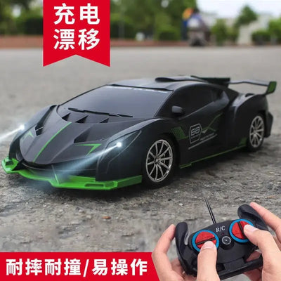 1: 18 Four Chanal Remote Control Car Wireless High-Speed Drift Racing Children's Electric Toy Car Without Battery